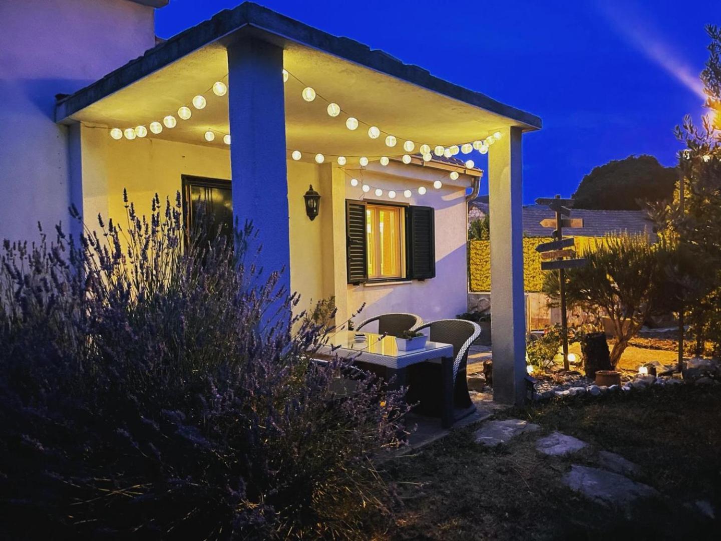 Vacation House Lavanda New! Heated Pool Zadvarje Bagian luar foto