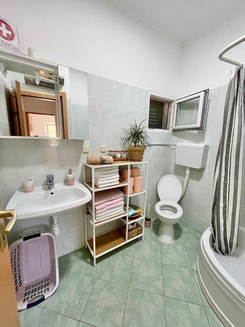 Vacation House Lavanda New! Heated Pool Zadvarje Bagian luar foto